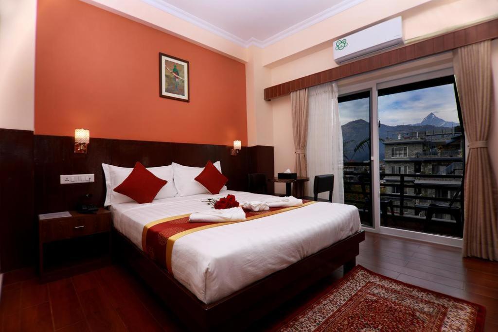 Hotel Eco Tree Pokhara Zewnętrze zdjęcie