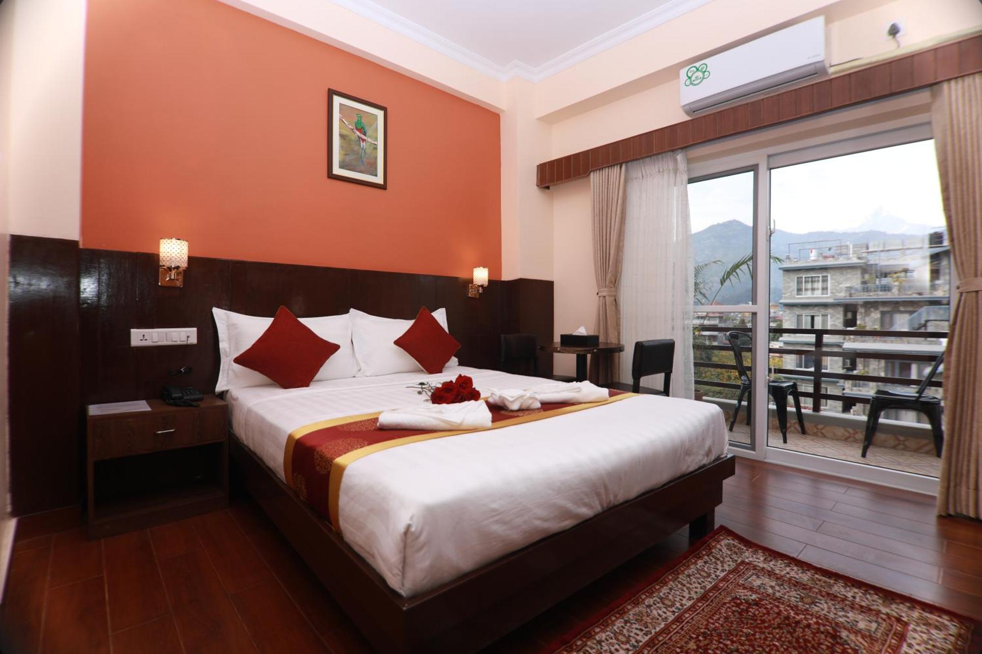 Hotel Eco Tree Pokhara Zewnętrze zdjęcie